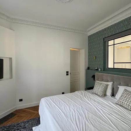 아파트 Charming Gem Lovely&luxurious Montmartre 파리